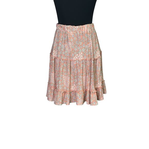 Caution to the wind melon white floral pull on mini skirt size Small - Picture 9 of 11